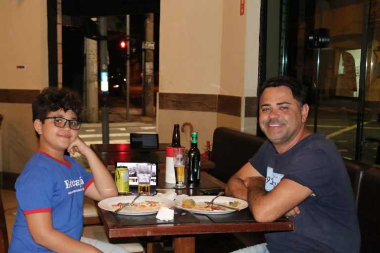Leia mais sobre o artigo A SEMANA NO RESTAURANTE SCALLET – 22/04/2026
